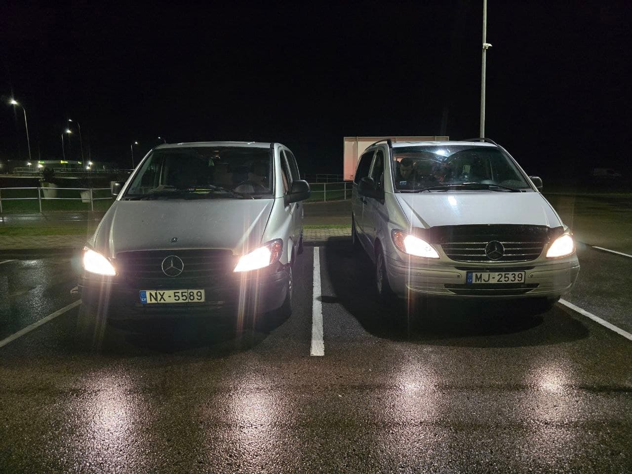 Два Mercedes Vito нашого автопарку — нічна поїздка